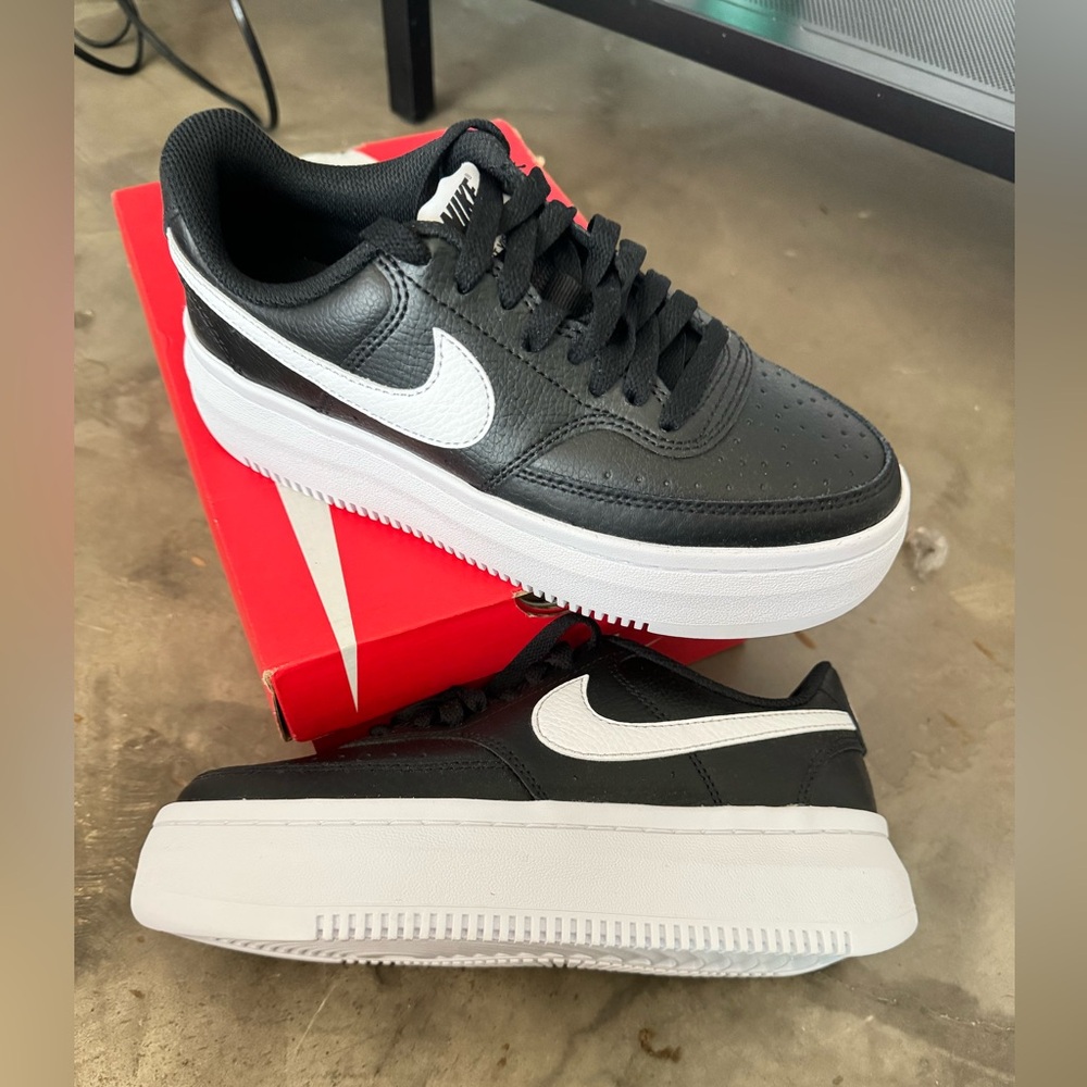Nike Court Vision Alta LTR Sz 7 Women
